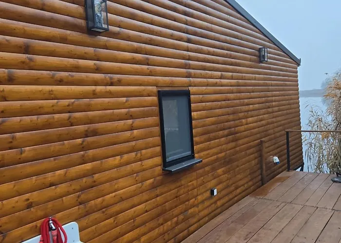 Vikendica Kendjija, Splav Cunamiii Sombor